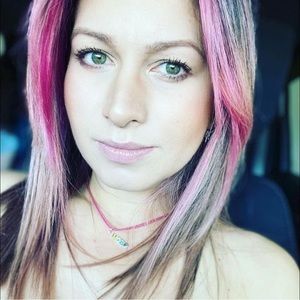 Meet your Posher, Silkia